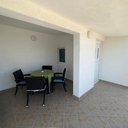 Apartmani Matovina Vir Exteriér fotografie